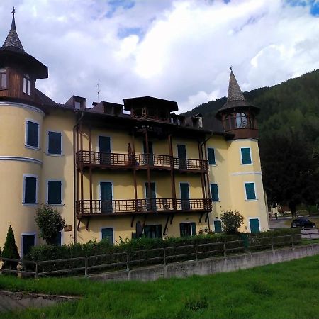 Appartamento Gaiulin Pinzolo Luaran gambar